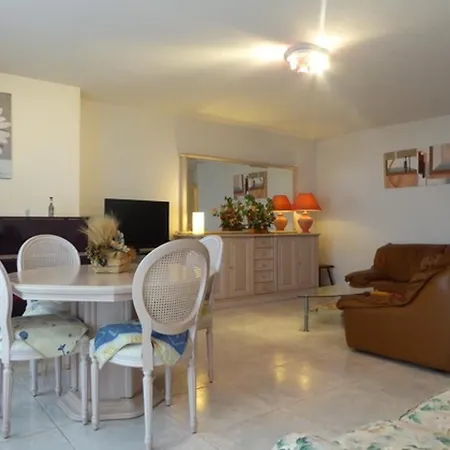 شقة : Climatise Pour 6 Pers Avec Vue Mer, Garage, Wifi - Fr-1-776-26 كانيه